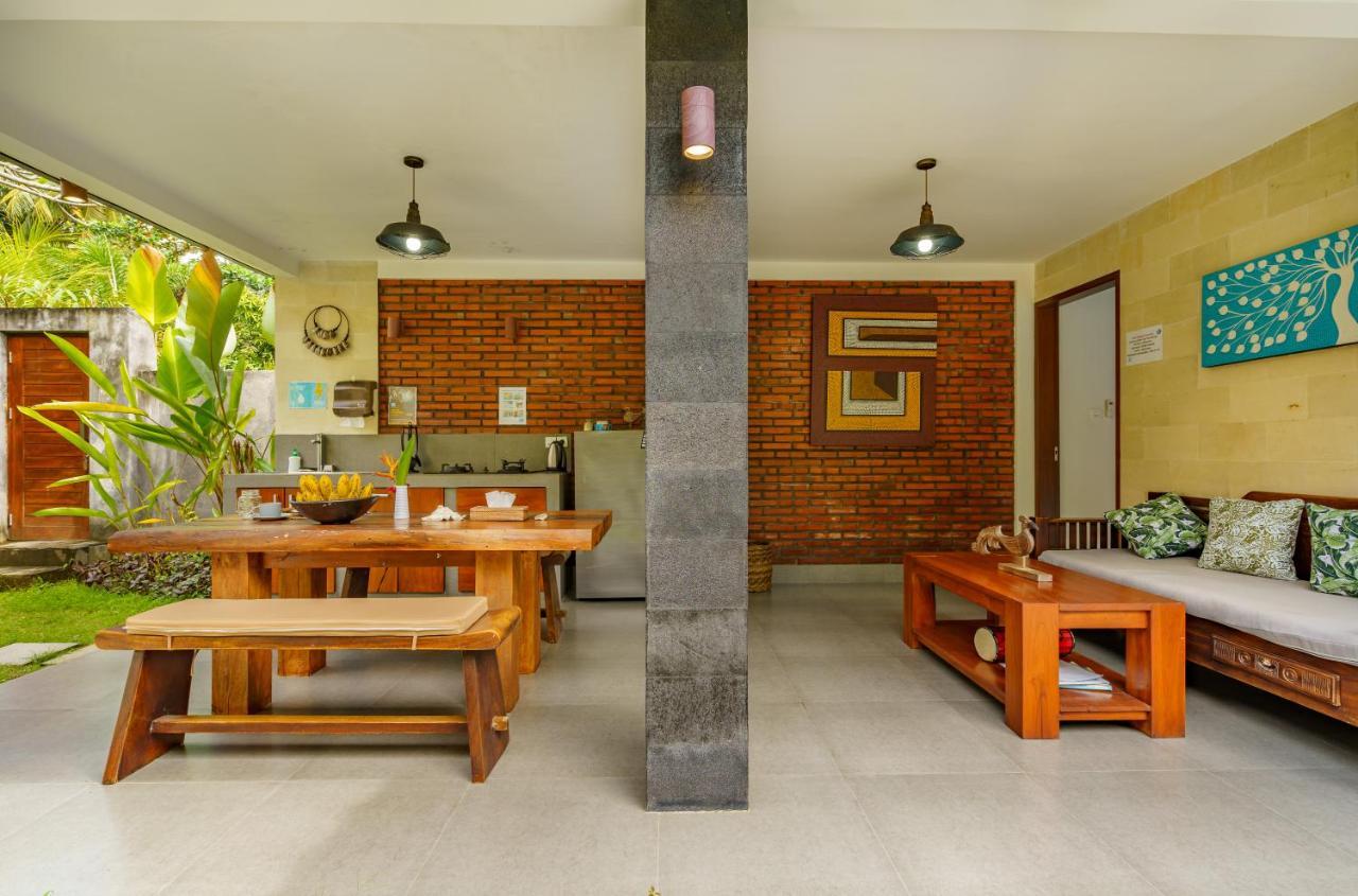 Hotel Coco Garden Kubutambahan  Exterior foto