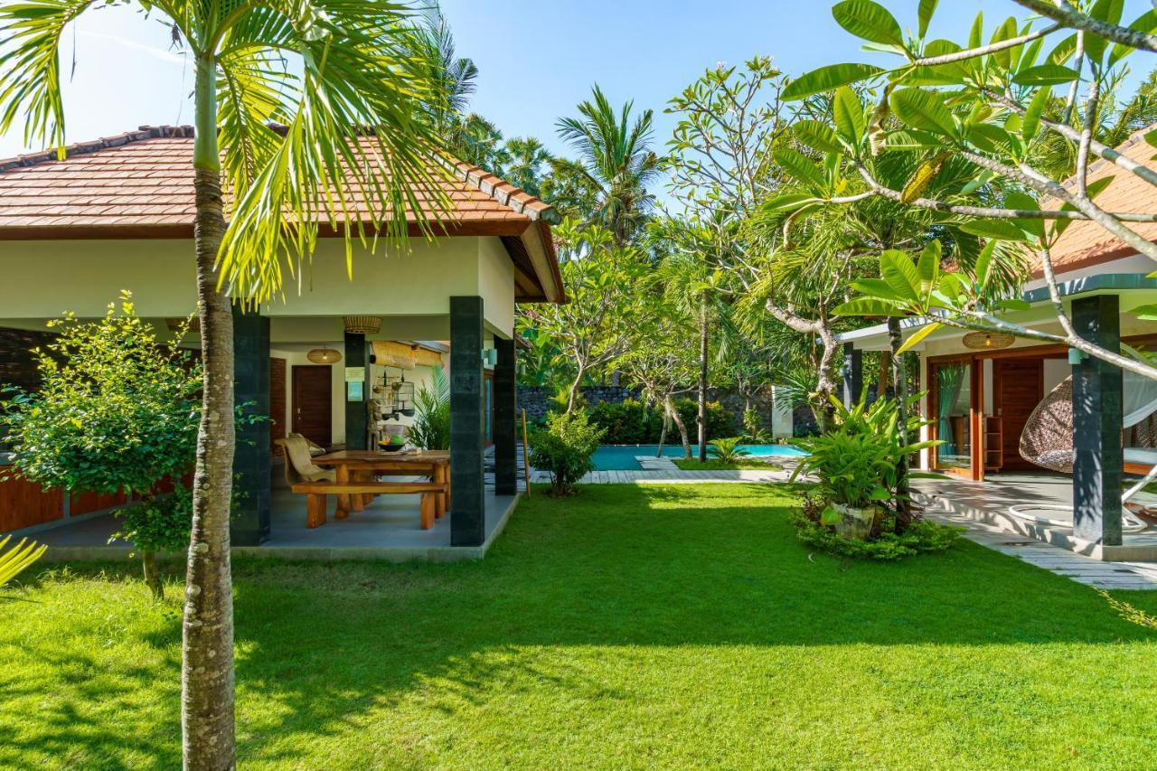 Hotel Coco Garden Kubutambahan  Exterior foto